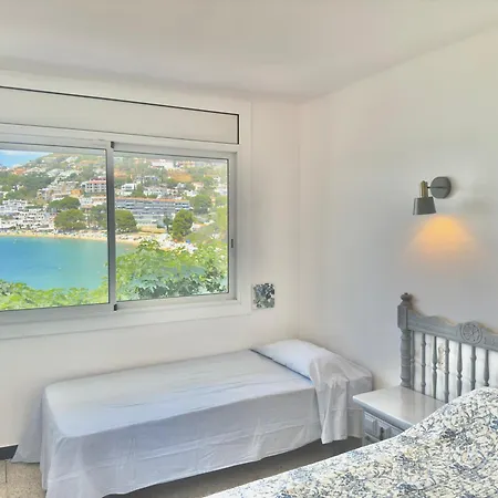 Apartment Almadraba Montaud